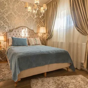 Appartamento Apartino - Luxury View - Self Check-in, Bucarest
